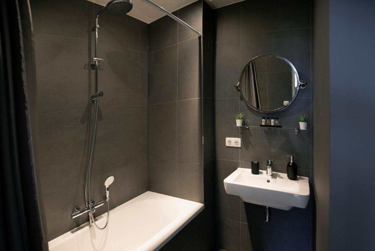 Modern Hideout Ace Location Bed and Breakfast Amsterdam Buitenkant foto