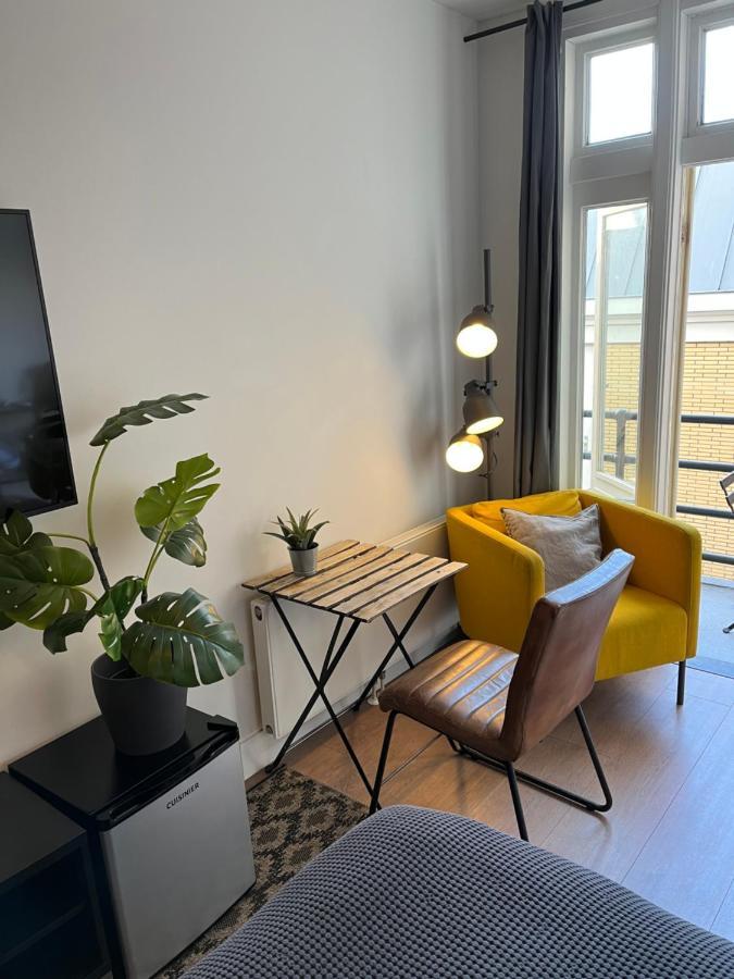 Modern Hideout Ace Location Bed and Breakfast Amsterdam Buitenkant foto